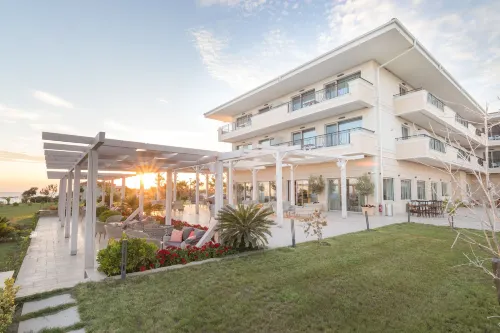King Maron Wellness Beach Hotel Extérieur Photos