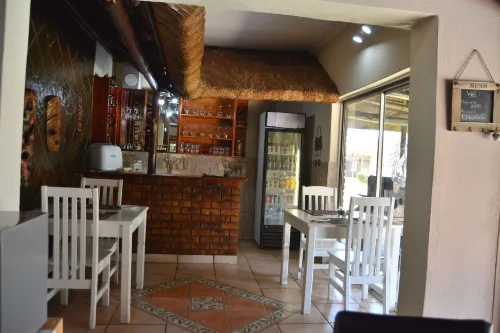 Aero Guest Lodge Kempton Park Restauration Photos