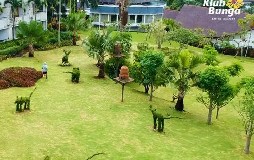 Klub Bunga Theme Park Hotel Eksterior Photos