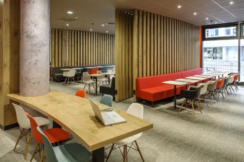 Ibis Berlin Kurfuerstendamm - newly renovated Restauration Photos