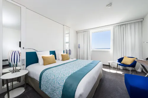 Golden Tulip Marseille Euromed Chambres Photos