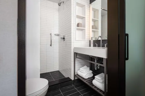 Motto By Hilton Philadelphia Rittenhouse Square Rooms Photos
