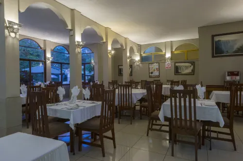 Victoria Falls Rainbow Hotel Mahlzeiten Photos