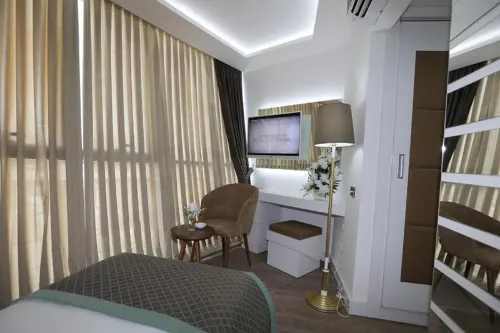 Elips Royal Hotel & Spa Zimmer Photos