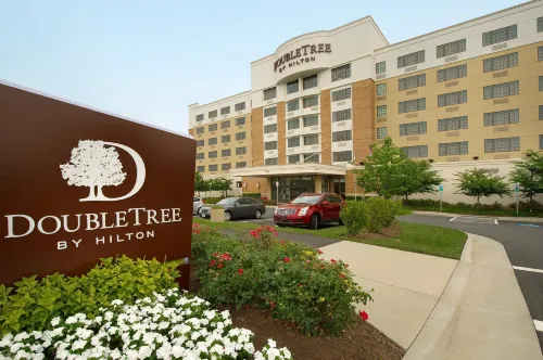 DoubleTree by Hilton Dulles Airport - Sterling Rooms Photos