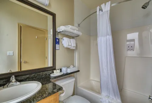 Best Western Peace Arch Inn Rooms Photos