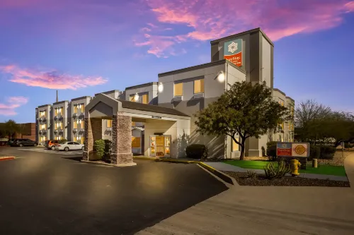 Eod SureStay Hotel by Best Western Mesa Superstition Springs Exterior Photos