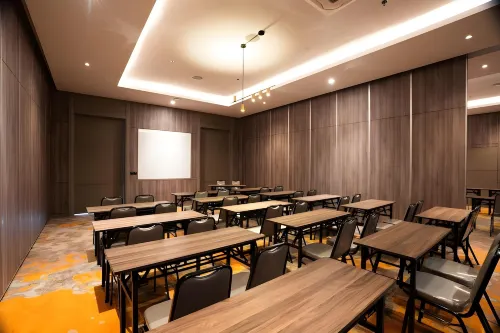 Hotel Achiera Jatiwangi Fasilitas Bisnis Photos