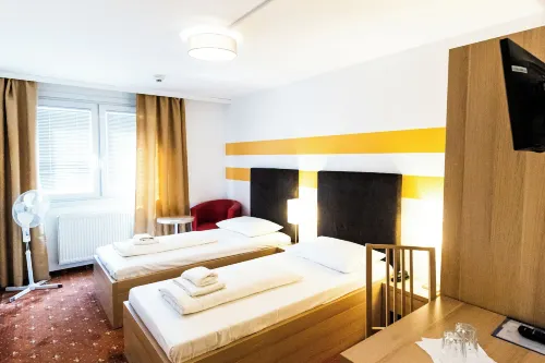 Lenas Donau Hotel Phòng Photos