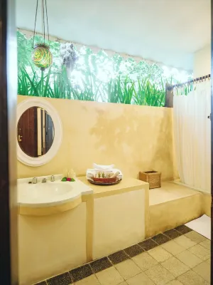 Hotel Tugu Blitar Photos