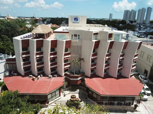 Hotel Plaza Kokai Cancún Exterior Photos