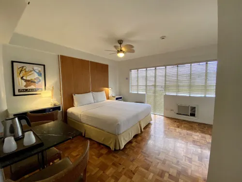 The Clipper House in Poblacion Makati Unggulan Photos