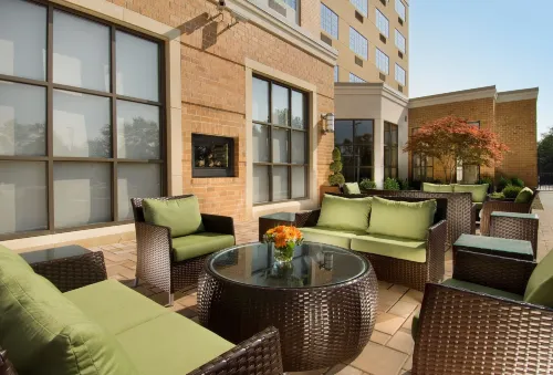 DoubleTree by Hilton Dulles Airport - Sterling Public Areas Photos
