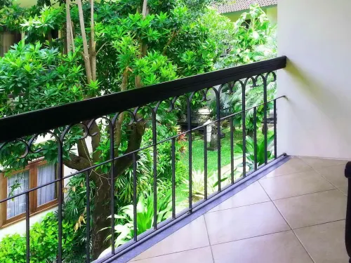 Legian Paradiso Hotel À proximité de l'hôtel Photos