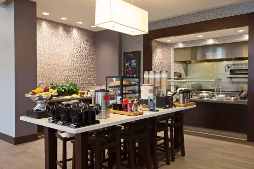 Hilton Garden Inn Irvine/Orange County Airport Dining Photos