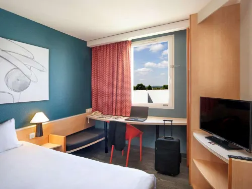 B&B HOTEL Thionville Yutz Route du Luxembourg Værelser Photos