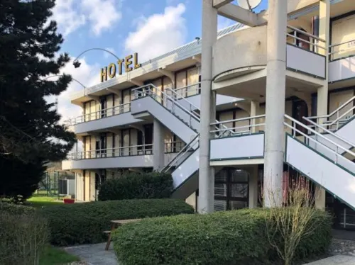 Premiere Classe Bethune - FOUQUIÈRES les BÉTHUNE Außen Photos