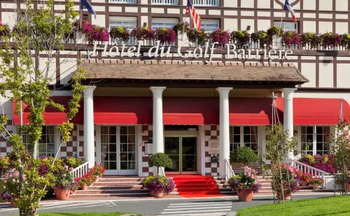 Hôtel Barrière L'Hôtel du Golf Deauville Extérieur Photos