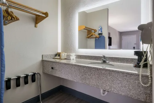 SureStay Hotel by Best Western Spring North Houston Chambres Photos