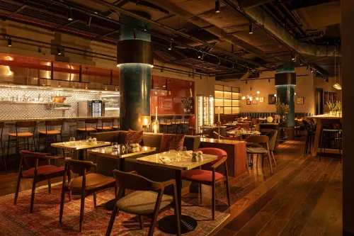 The Gantry London, Curio Collection by Hilton Restauration Photos