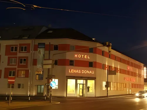 Lenas Donau Hotel Ngoại thất Photos