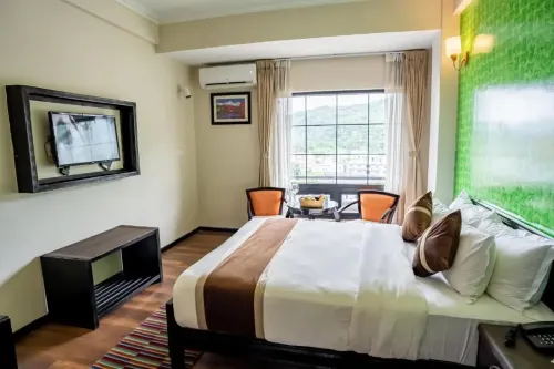Hotel Sarowar Photos