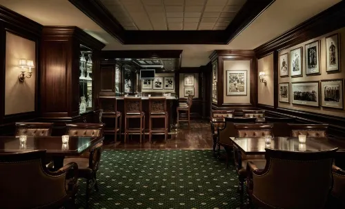 Graduate by Hilton Ann Arbor Restauranger Photos