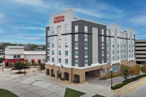 Hilton Garden Inn West Lafayette Wabash Landing Featured Photos