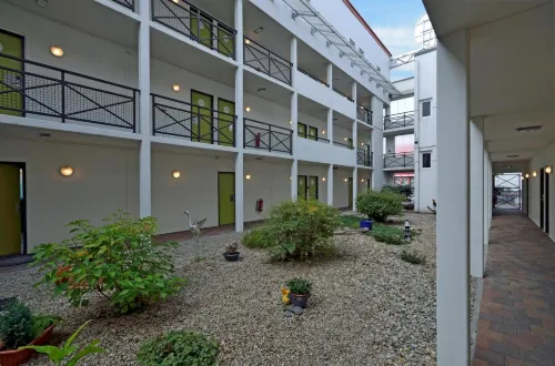 B&B HOTEL Ingolstadt-Ost Außen Photos