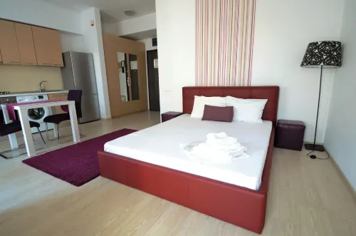 Uptown Residence Apartments Photos