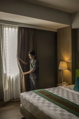KHAS Makassar Hotel Kamar Photos