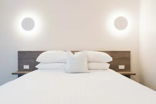 West End Motor Lodge Rooms Photos