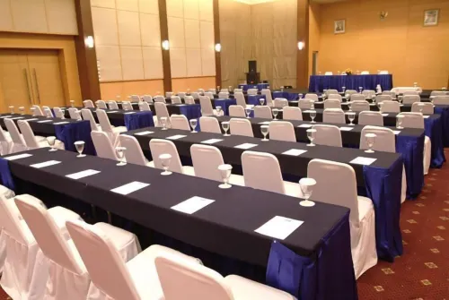 Serela Riau by Kagum Hotels Espaces Affaires Photos