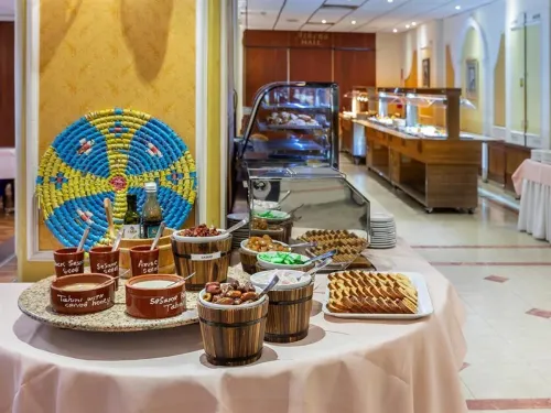 Odysseia Hotel Kapetanios Питание Photos