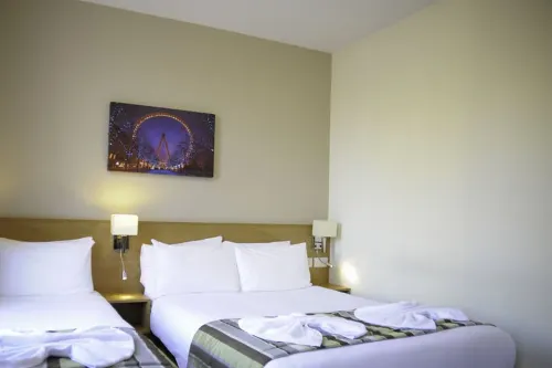 Kings Cross Inn Hotel Photos