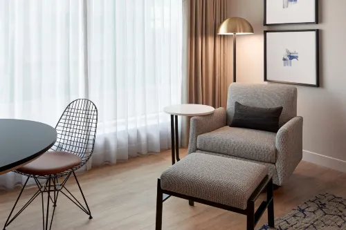 Sheraton Gateway Hotel in Toronto International Airport Photos