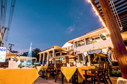 Sea Breeze Jomtien Resort Питание Photos