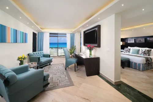 The Pyramid Cancun by Oasis - All Inclusive Chambres Photos