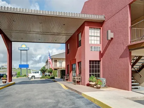 Baymont by Wyndham San Antonio Near Lackland AFB Extérieur Photos