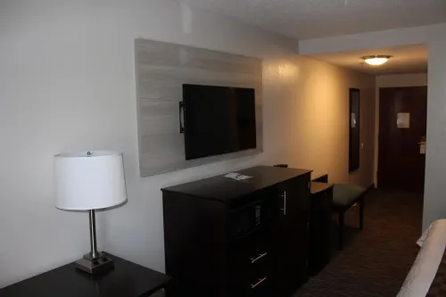 Best Western Magnolia Inn and Suites Photos
