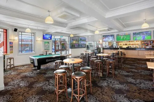 Penshurst Hotel Featured Photos