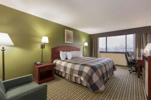Ramada by Wyndham Rochelle Park Near Paramus Rooms Photos