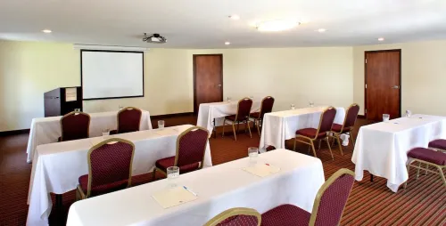 Tryp by Wyndham Tallahassee North I-10 Capital Circle Business Facilities Photos