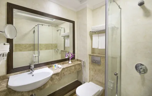 Gateway Hotel Rooms Photos