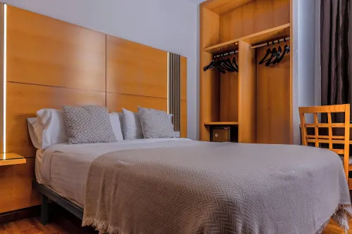 Hotel Serrano Rooms Photos