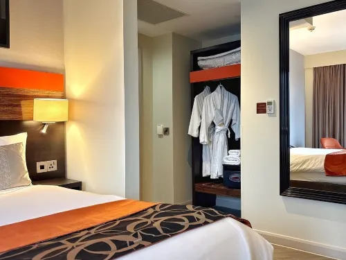 Clayton Hotel Cardiff Chambres Photos