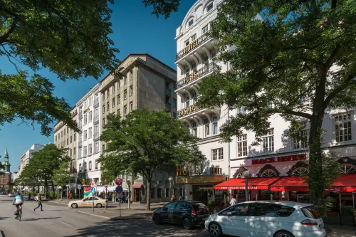 Hotel Fürst Bismarck Hamburg In der Nähe des Hotels Photos