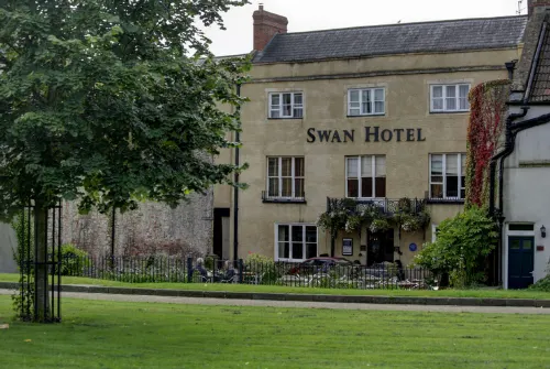 The Swan Hotel, Wells, Somerset - the Coaching Inn Group Exterior Photos