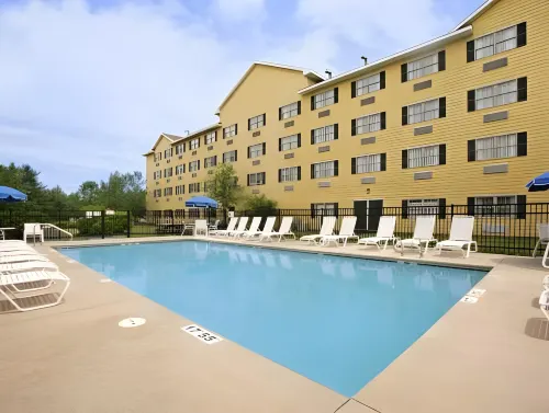 Ramada by Wyndham Saco/Old Orchard Beach Area Featured Photos