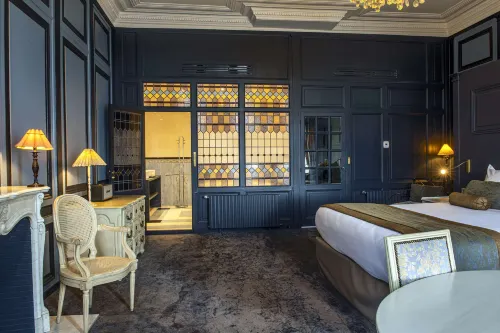 Hôtel Le Cheval Blanc - Vieux Bassin Honfleur - Climatisé À ne pas manquer Photos